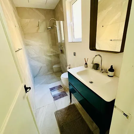 Cozy Charming In Old Bakery Street La Valeta