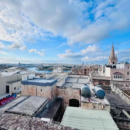 Cozy Charming In Old Bakery Street Апартаменты Валетта