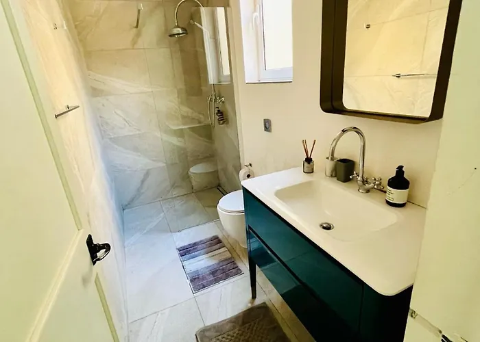 Cozy Charming In Old Bakery Street Valletta